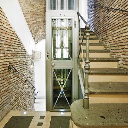 Arenula Luxury Apartment ローマ エクステリア 写真
