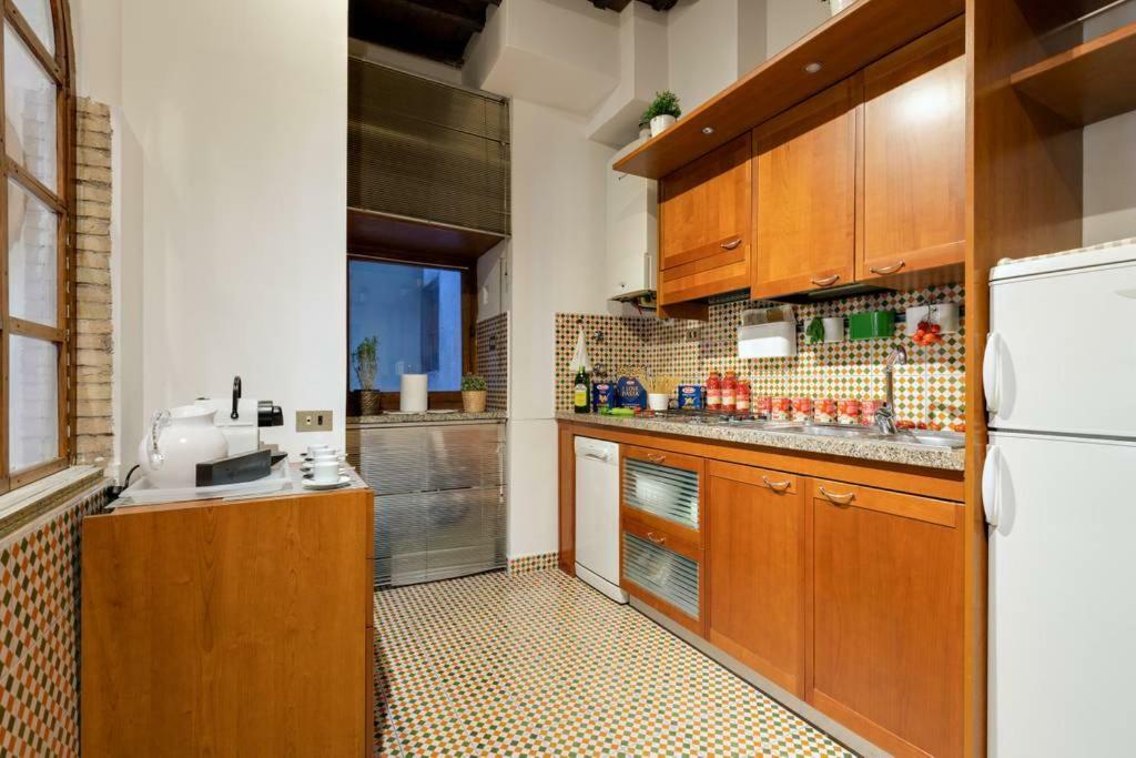 Arenula Luxury Apartment ローマ エクステリア 写真